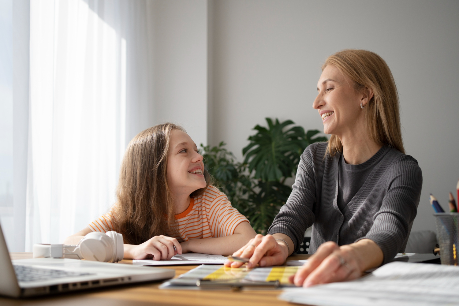 Teaching without teachers. Сурдопедагогика. Сурдопсихология. Сурдопедагогика картинки. Surdopedogogika rasm.