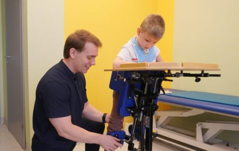 Проприоцептивная коррекция позы стоя